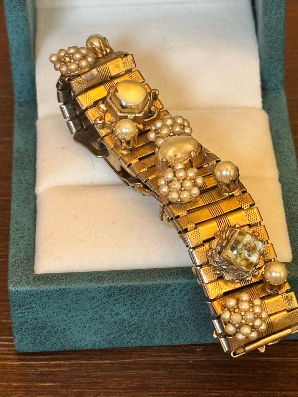 VTG 1950s Victorian Revival Gold Tone Faux Pearl Rhinestone Panel Bracelet 7”